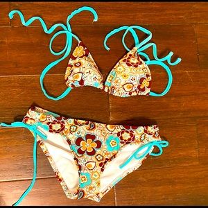 Maurice swimwear bikini size small floral